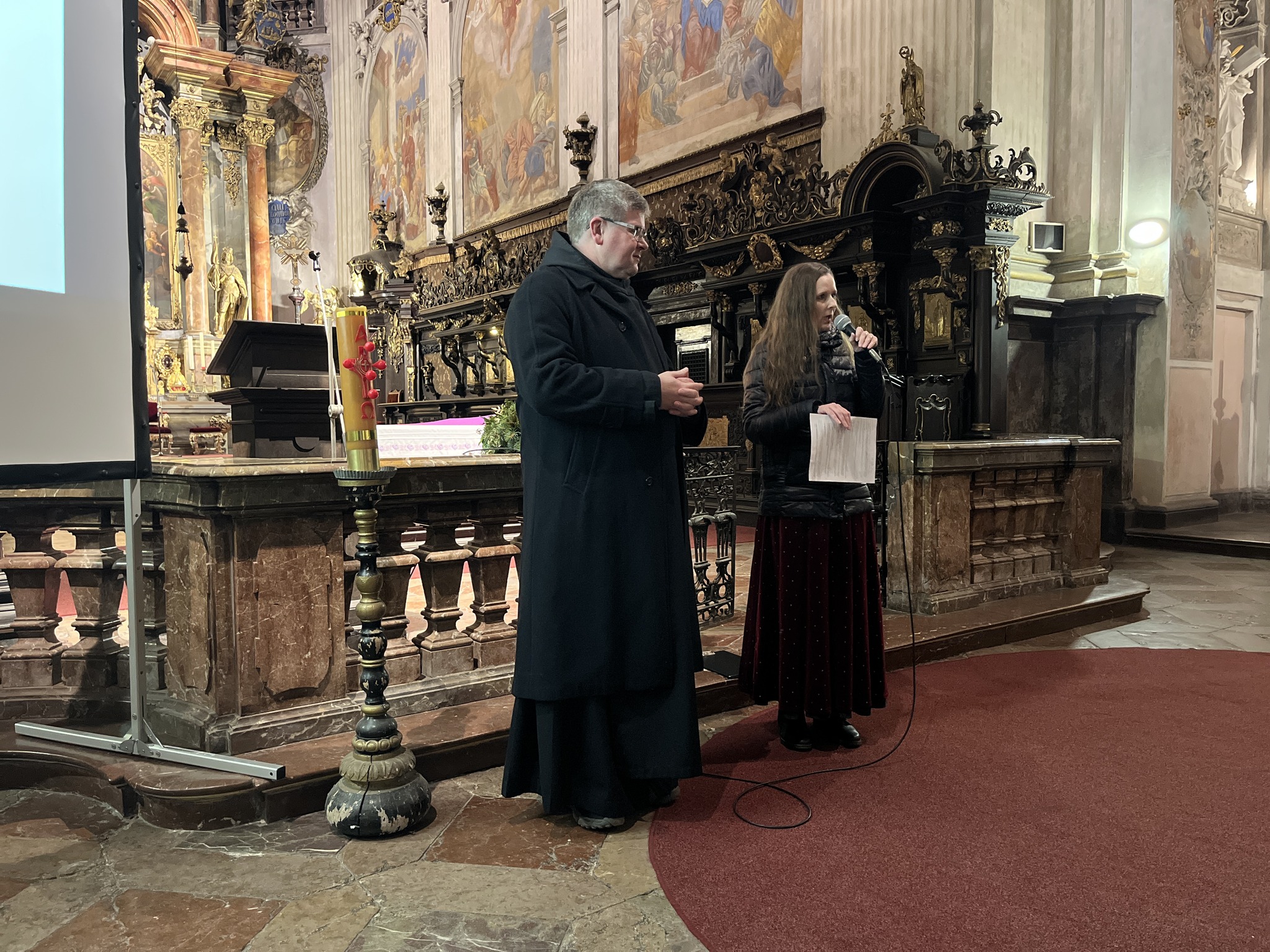 Adventní benefiční koncert v Benediktinském klášteře v Broumově koncertní moment