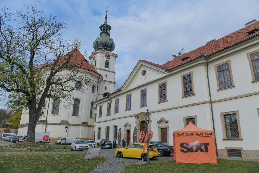 Case study odborné B2B konference pro 350 osob v Břevnovském klášteře Praha